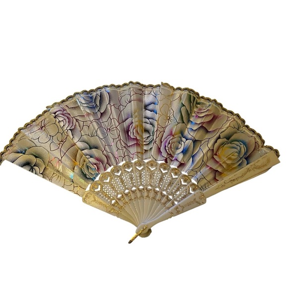 unbranded Other - Asian-style Lace Silk Folding Hand Held Flower Fan